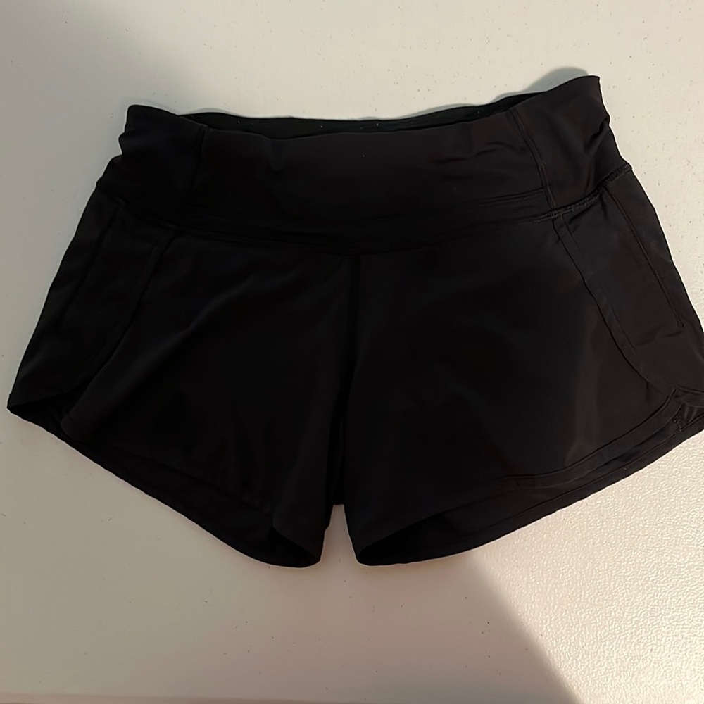 LuLuLemon Speed Up Shorts